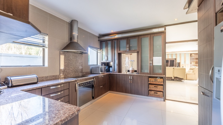 4 Bedroom Property for Sale in Big Bay Western Cape